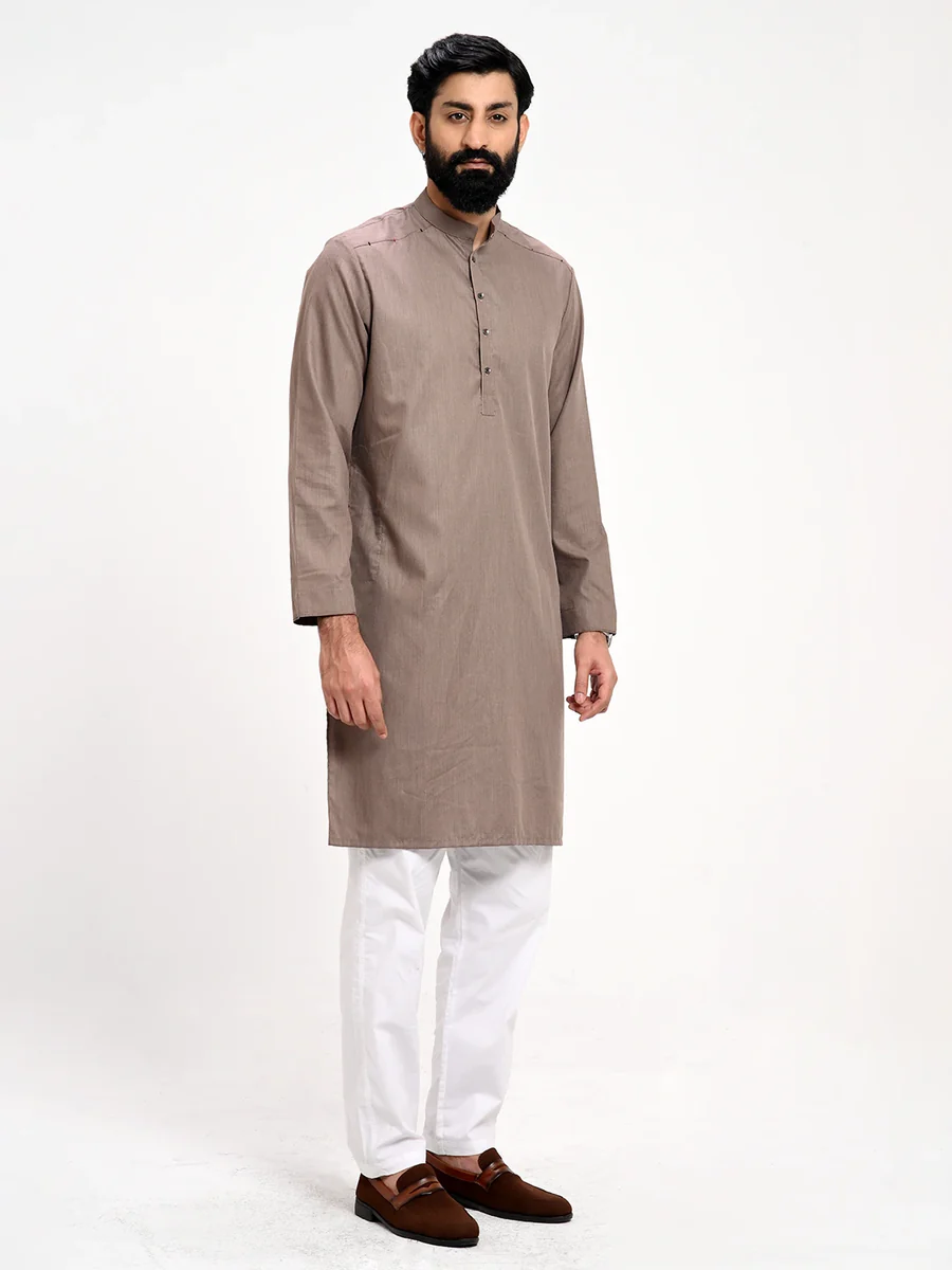 Men’s Essential Reegular Fit Panjabi With A Stylish Yoke Detail